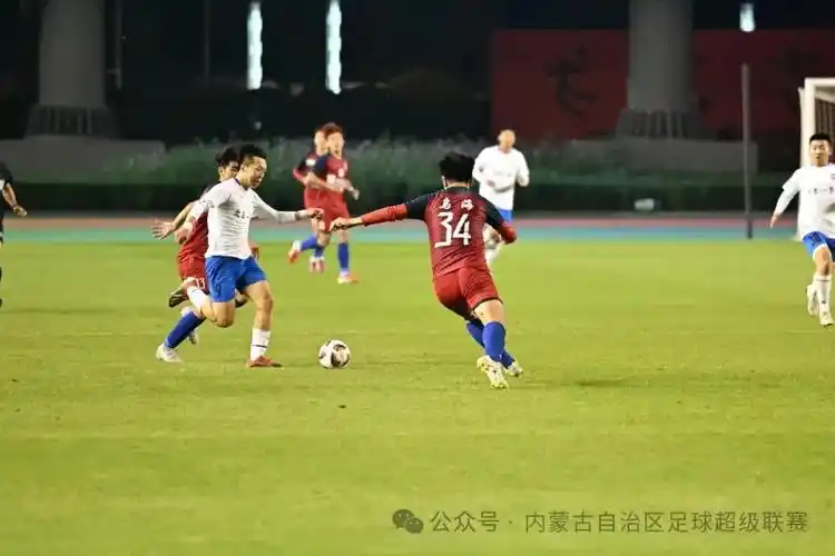 欧冠对决：利物浦 VS 皇家马德里